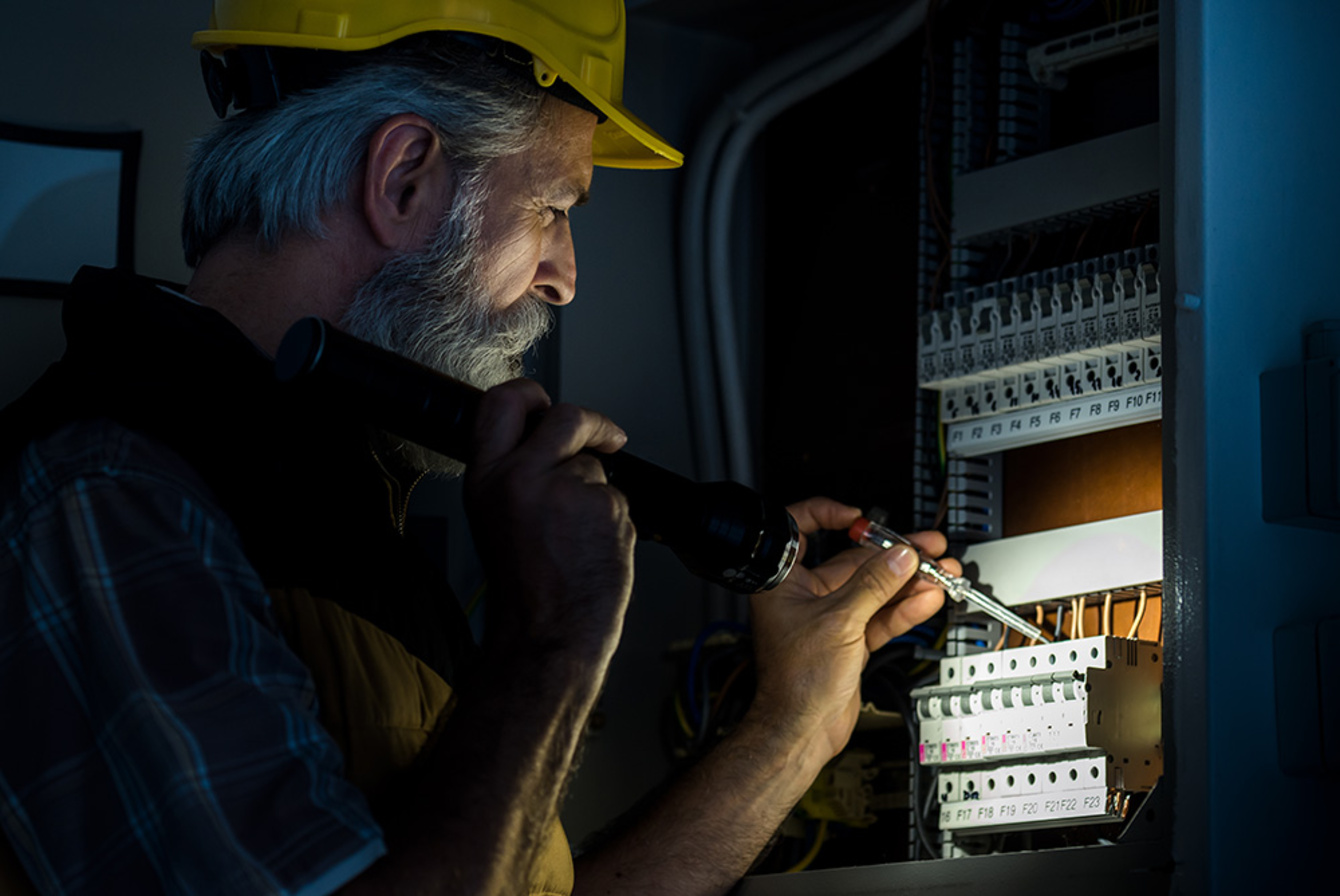 Über­spannungs­schutz bei Elektro Kreiner in Weisendorf